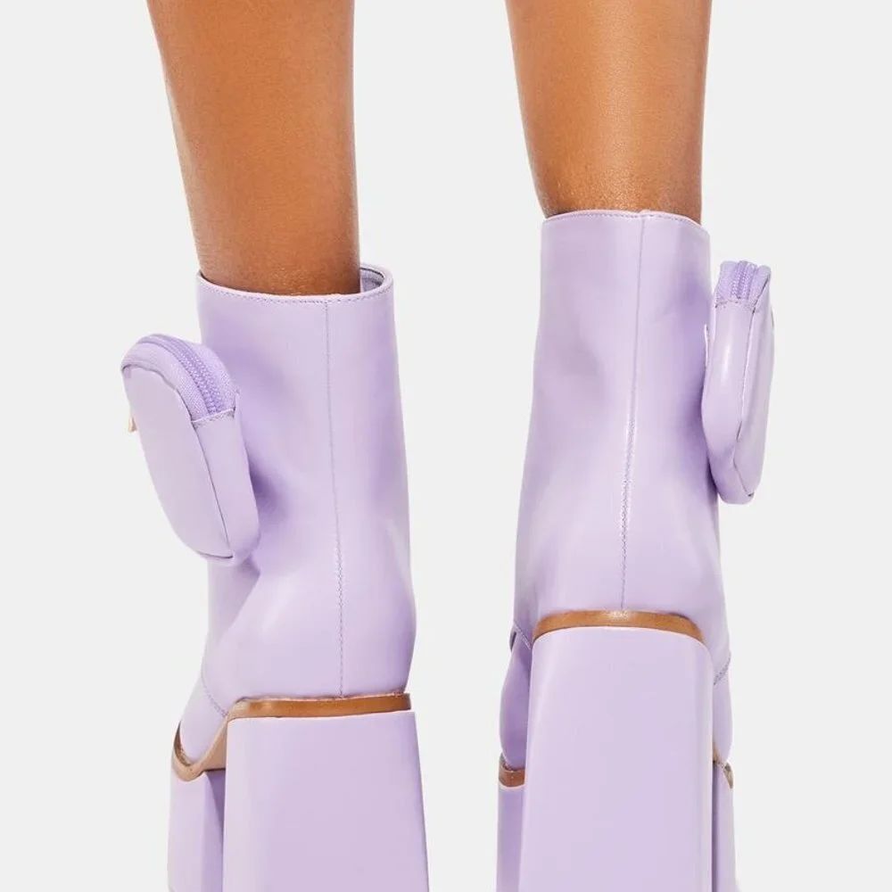 Lilac SOCIALITE STATUS  Platform Boots ( BRAND NEW !!!! )
